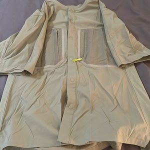 Lululemon mens hiking shirt NWT